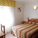 Arboleda Hotel *