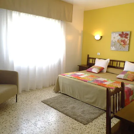 Arboleda Hotell *