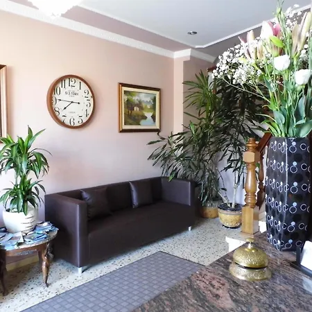 Otel Arboleda