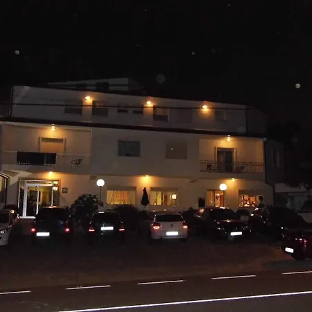 Arboleda Otel