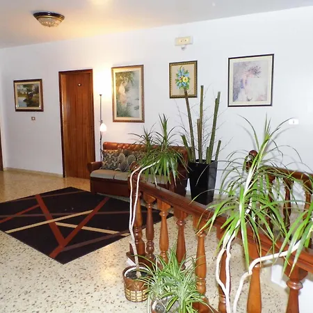 Arboleda Hotel *