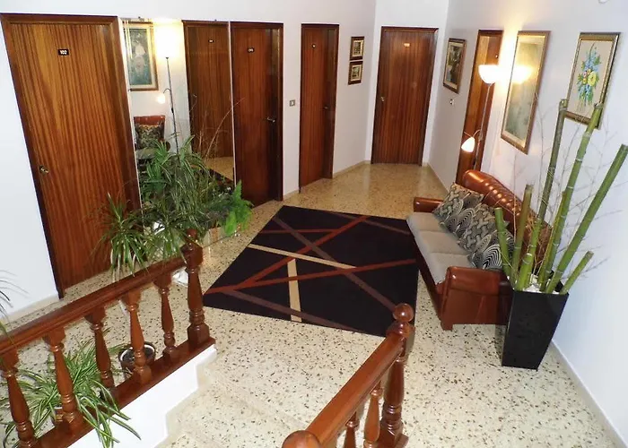 فندق Arboleda ألانثاذا